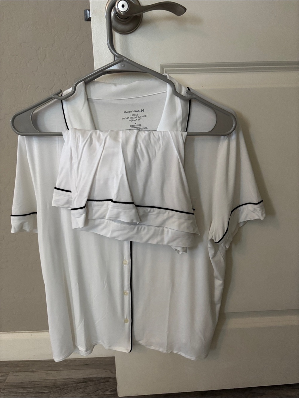 NWOT Member’s Mark Short Sleeve and Short Pajama Set
